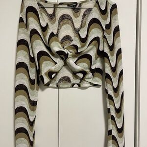 SH’s Twisted Cropped Top